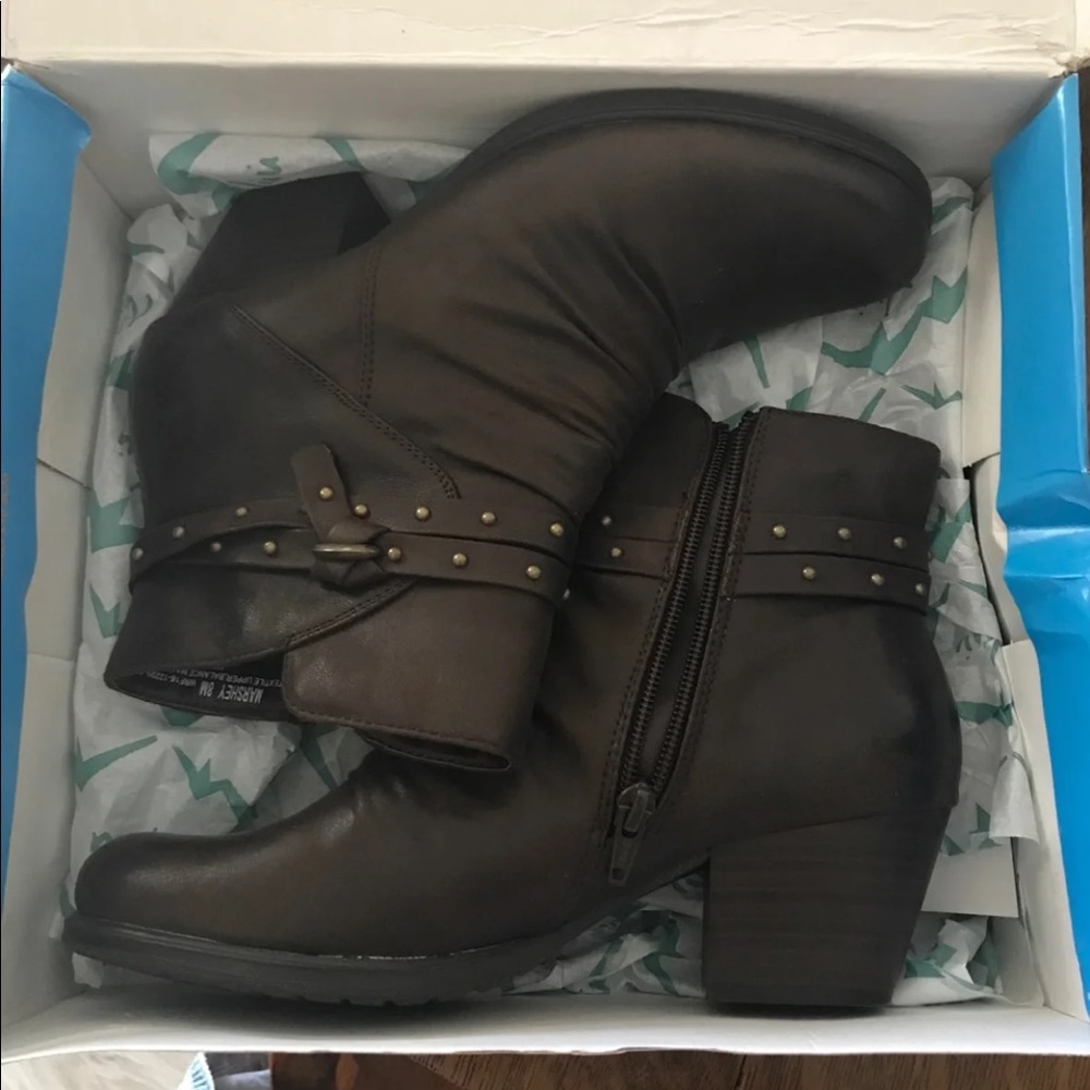 ankle boots